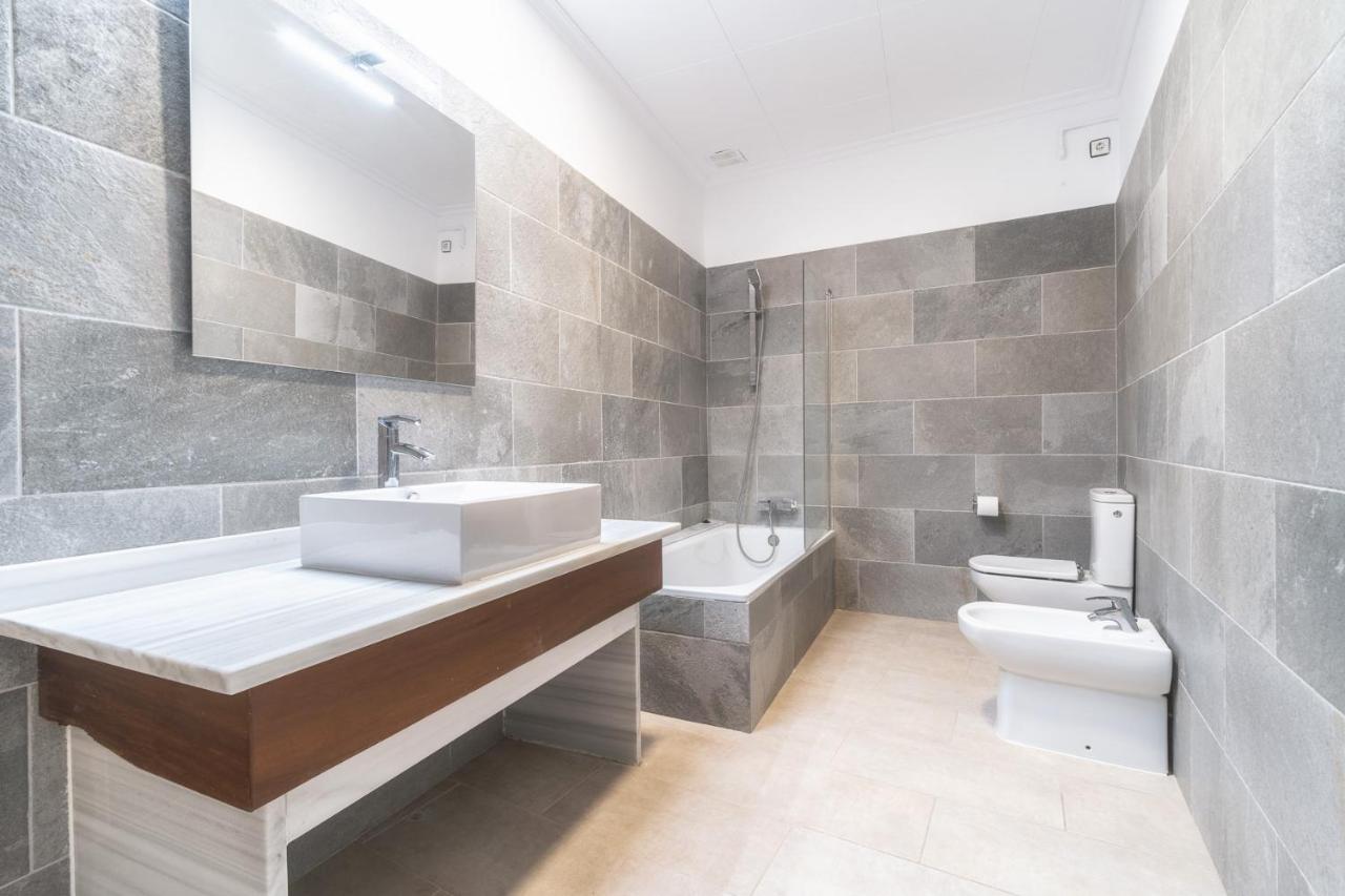 Newly Renovated Large Villa With Garden Castello  D'Empuries Buitenkant foto